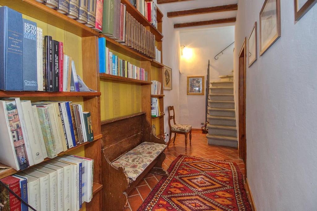 Appartamento Casa Adriano Greve in Chianti Esterno foto